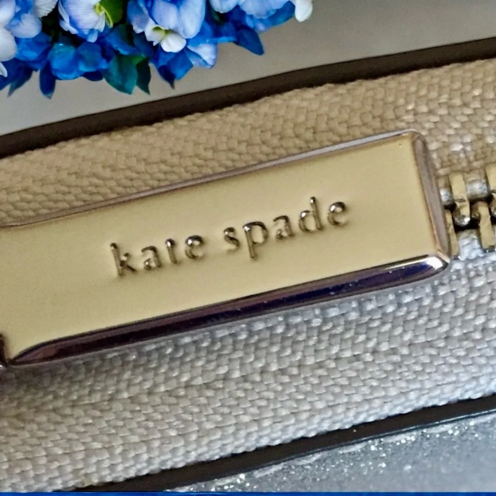 New! Kate Spade Silver Glitter Large Continental Wallet – Lunar Light (NWOT) - Picture 6 of 10